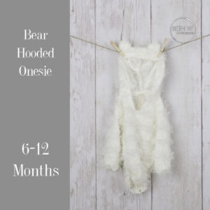 Bear Hooded Onesie in 6-12 Months